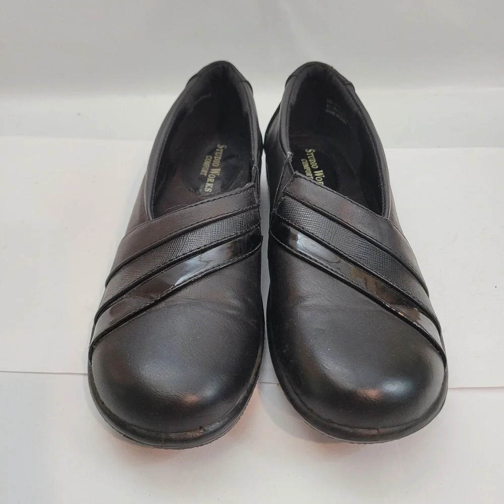 Studio Works Lyric Loafers Womens 6 Black Slip On Comfort Shoes SW-LYRIC-1P